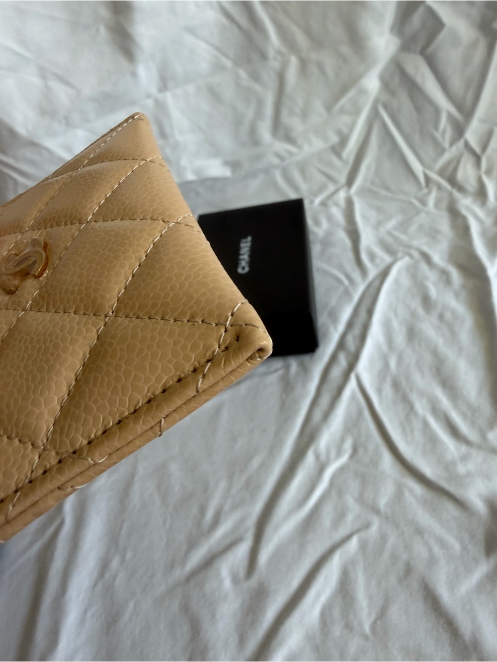 โSOLDโ CHANEL Quilted Beige CC Logo Card Case - Picture 6 of 7